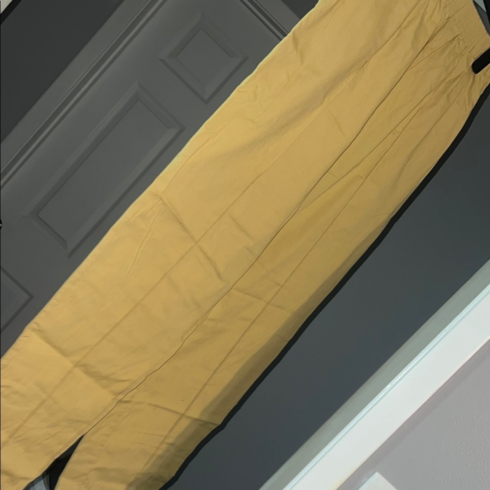 Crest Straight Leg Yellow Scrub Pants in with Classic Fit